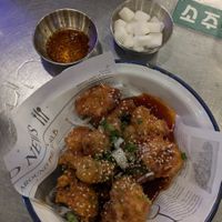cauliflower wings at Kkokki Vegan House in Hamburg
