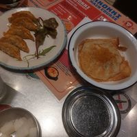 Dumplings and "fried egg" at Kkokki Vegan House in Hamburg