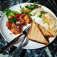 Breakfast at Nonstop Cafe and Homestay in Manali