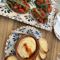 Bruschetta and houmous starters  at Humus Vegan Tenerife in Tenerife