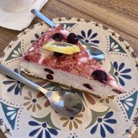 Berry cheesecake 🤤   at Humus Vegan Tenerife in Tenerife