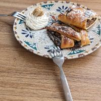 Der Nachtisch ist sehr gut... at Humus Vegan Tenerife in Tenerife