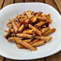 Nudelsalat mit Möhren, Blumenkohl, Cashewkernen mit Ingwer-Limetten-Sesam-Dressing at Terra Madre in Muhlheim Am Main