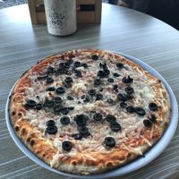  pizza with vegan cheeze  at Sternen in Bern