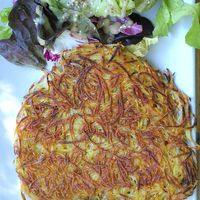 Crique dish at La Granja dehl Gourmandas in Balazuc