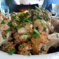 כרובית מטוגנת at Abu Dhabi Hummus in Tel Aviv