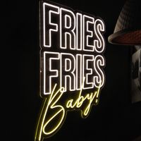 All about chips. at Frittenwerk - Hbf Mainz in Mainz