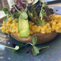 Gevulde zoete aardappel 20,50€  at Spuiplein 41 in Breskens