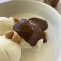 Vegan Dame Blanche 10,50€  at Spuiplein 41 in Breskens