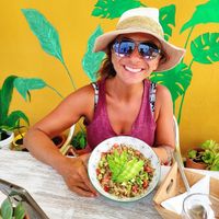 My face is eloquent!
Wonderful food experience in Vecosa.  Henga, cares for every single detail.
She's so lovely and the place is just peaceful!! at Vecosa  in Guardamar Del Segura