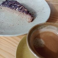 Caramel peanut tart, was a bit sweet, but good at Aloha Cafe - Aleida do Meco in Sesimbra