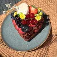 Herzkuchen   at Sarah's Konditorei & Café in Sankt Augustin