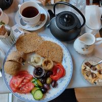 Vegan breakfast at Eklektik in Thessaloniki