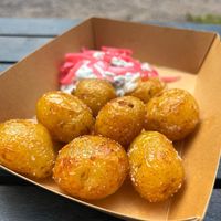 Forest potatoes (Metsä).  at Kahvila Rakastan - lippakiska in Helsinki