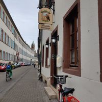 Lokal von außen at Weinstube Eulenspiegel in Speyer