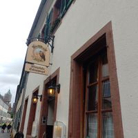 Außenansicht mit Schild at Weinstube Eulenspiegel in Speyer