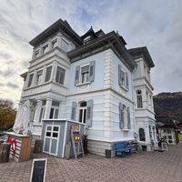 Buildingg  at Fondue Villa & Garden in Unterseen