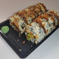 Crispy vegan maki at Nori Sushi in Koper