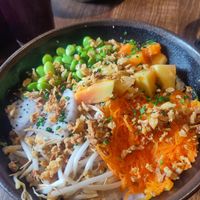 Toppings to rice ratio was very off with the rice being incredibly glutenous and 3 times the required quantity being served at La Biskatcha in Les Gets
