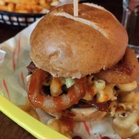 Mac and cheese burger at Rabbit Food @ Meadows Tap in Edinburgh