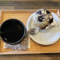 vegan blueberry muffin. nice and moist.  at Pennennolde ぺんねんのるで in Chitose