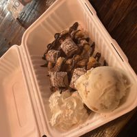 Best place ever, go there all the time lovely staff and amazing place, good vegan ice cream and nice vegan burgers great place love the decorations and outside space with shelter.  at Jock's Grill House in Kirkcaldy