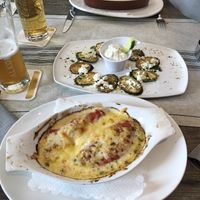 Zucchini mit Feta & Überbackene Florini  at Meraki in Magdeburg