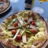 Pizza vegan au tofu fumé   at Turonda in Ortisei