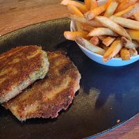 I had a vegan schnitzel, it was ok. But my friend chose a vegetarian with potatoes that was much better :) at HeimWerk Tal in Munich