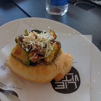 Vegan Montanara (fried pizza) starter at Lievita 72 in Gallipoli