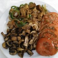 Seitán estofado, absolutamente delicioso!!!! at La Almuzara in Segovia