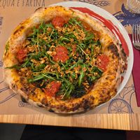 Pizza zucca dura but with tomato sauce instead of pumpkin cream at Acqua e Farina in Lugano