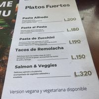 Mains  at Verdi in Tela