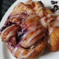 Lemon and raspberry at Plantan Kaffihús in Reykjavik