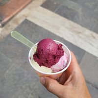 Pistazie, Mohn, Heidelbeere at Punto Gelato in Budapest