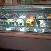 All vegan options at Kremet Gelateria in Cagliari