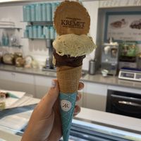 Pistacho y chocolate  at Kremet Gelateria in Cagliari