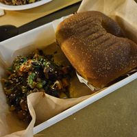 Focaccia al pesto e formaggio vegetale con contorno di verdure at VERT Pordenone in Pordenone