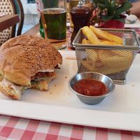  at Mama's Pot Tavern in Dubrovnik