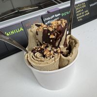 Glace banane, café, pistache et noisette.  at La Era de Ara in Torla-ordesa
