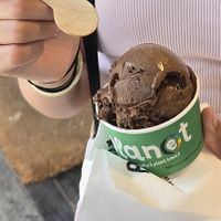 Chocolate (gluten free) in a cup at Plan(e)t Ice Cream in Athens