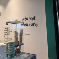 Planet pleasure at Plan(e)t Ice Cream in Athens