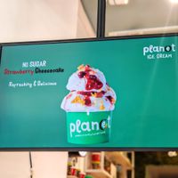 Strawberry cheesecake at Plan(e)t Ice Cream in Athens