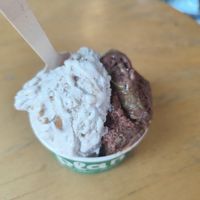 Dubai Chocolate and strawberry cheescake at Plan(e)t Ice Cream in Athens