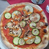Pizza ortolano without cheese at Casa Antica in Heiligenblut Am Grossglockner