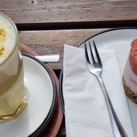  at Knusperhäuschen der Bäckerei Utters in Dockweiler