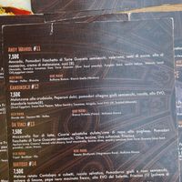 Vegan : andy wharol, kandinskji, matisse  at Porcaria Il Panino Gourmet in Lecce