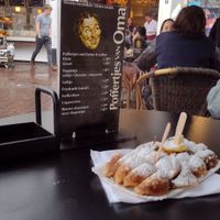 Large portion, arrived steaming hot at Poffertjes van Oma in Amersfoort
