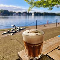 Flat White w/ Oat Milk at MOLO in Hannover