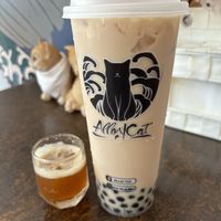 Coconut bubble tea and passion fruit  tea  at Alley Cat in Airlie Beach